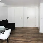 Loft Prestige - Centro Aparthotel 3*