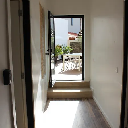 Loft Prestige - Centro 3* לייריה